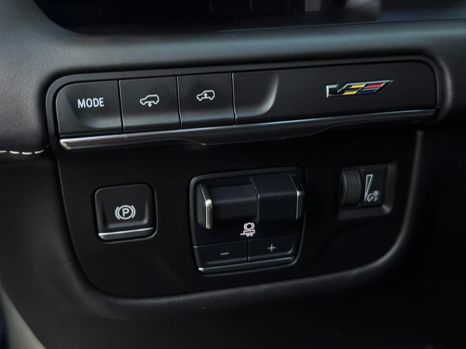 2024 Cadillac Escalade-V 5th Gen - Image 21 of 21