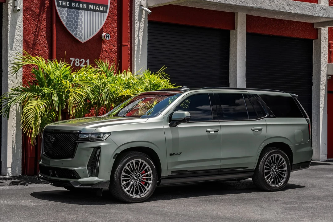 2024 Cadillac Escalade-V 5th Gen - Image 5 of 31