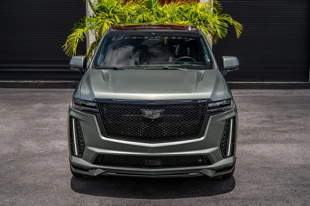 2024 Cadillac Escalade-V 5th Gen - Image 9 of 31