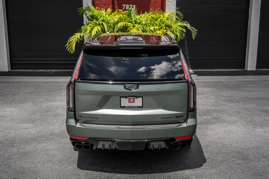 2024 Cadillac Escalade-V 5th Gen - Image 23 of 31