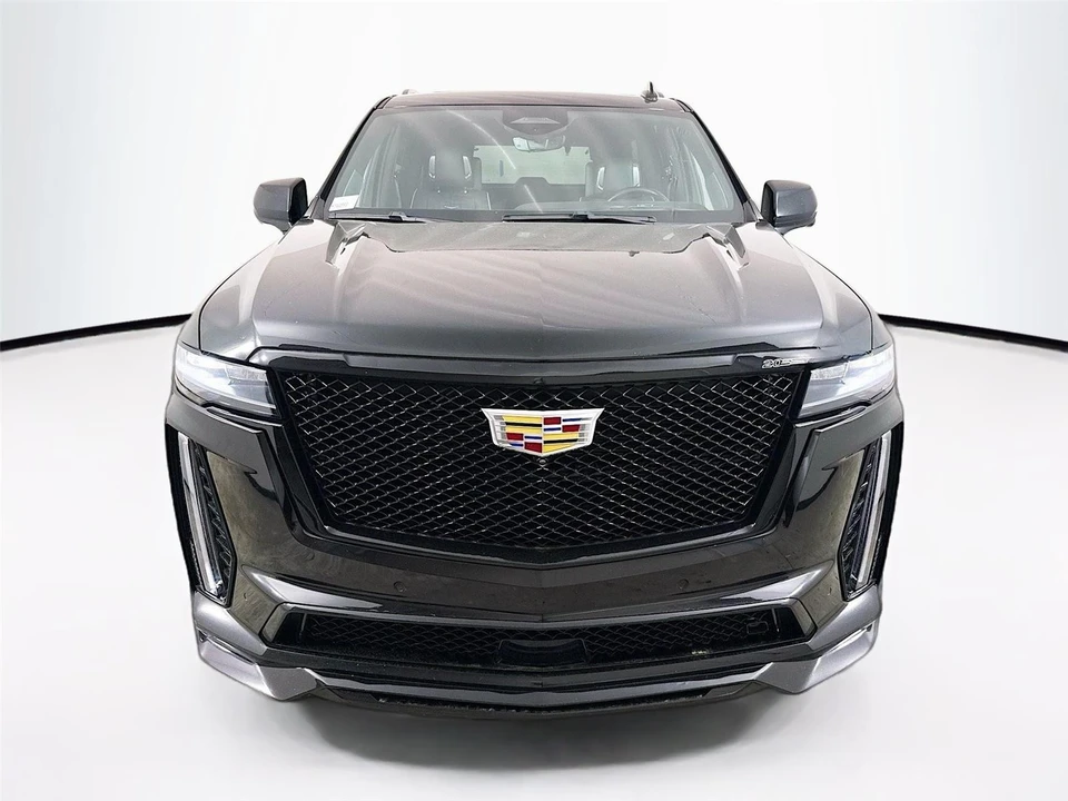 2024 Cadillac Escalade-V 5th Gen - Image 19 of 21