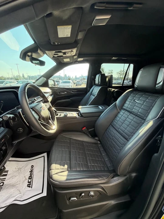 2024 Cadillac Escalade-V 5th Gen - Image 6 of 7