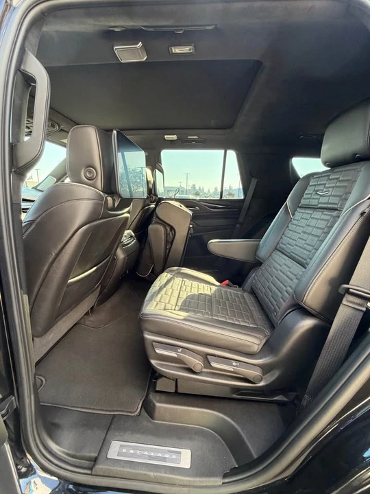 2024 Cadillac Escalade-V 5th Gen - Image 4 of 7