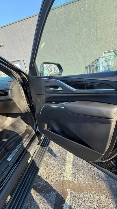 2024 Cadillac Escalade-V 5th Gen - Image 14 of 15