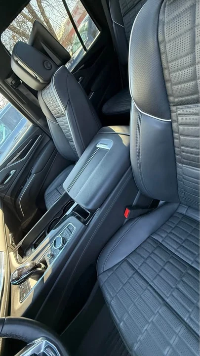 2024 Cadillac Escalade-V 5th Gen - Image 10 of 15