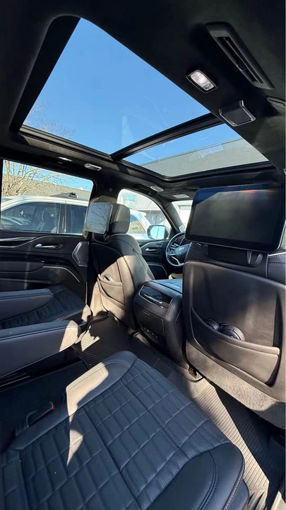 2024 Cadillac Escalade-V 5th Gen - Image 11 of 15