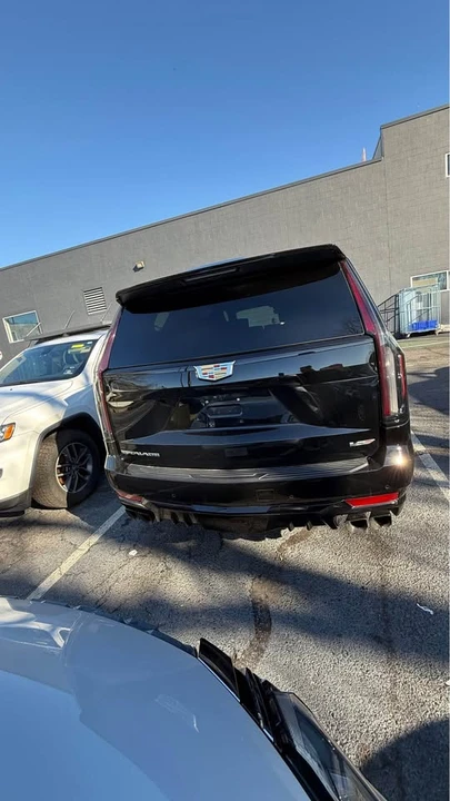 2024 Cadillac Escalade-V 5th Gen - Image 6 of 15