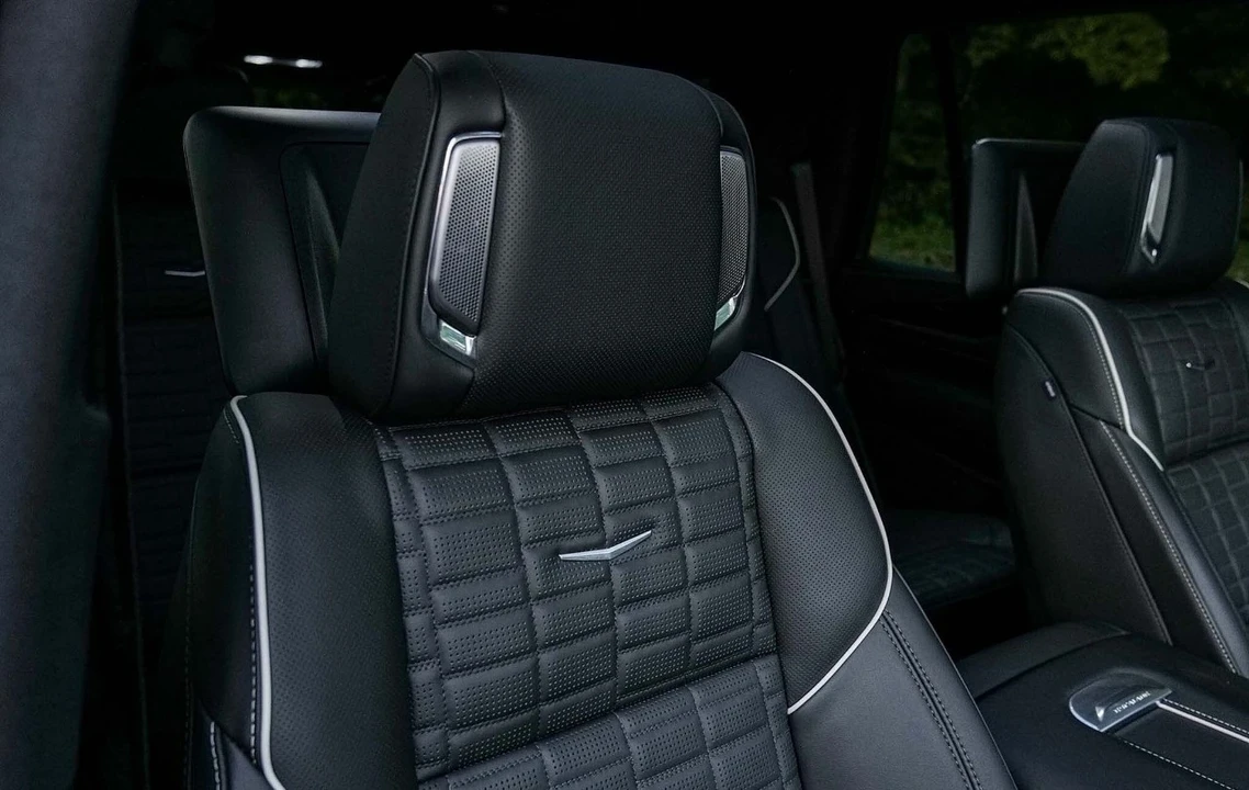 2024 Cadillac Escalade-V 5th Gen - Image 12 of 21
