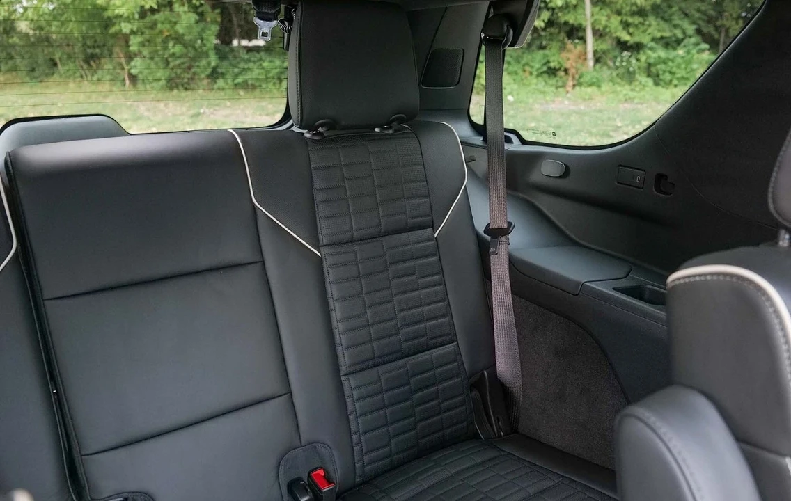 2024 Cadillac Escalade-V 5th Gen - Image 14 of 21