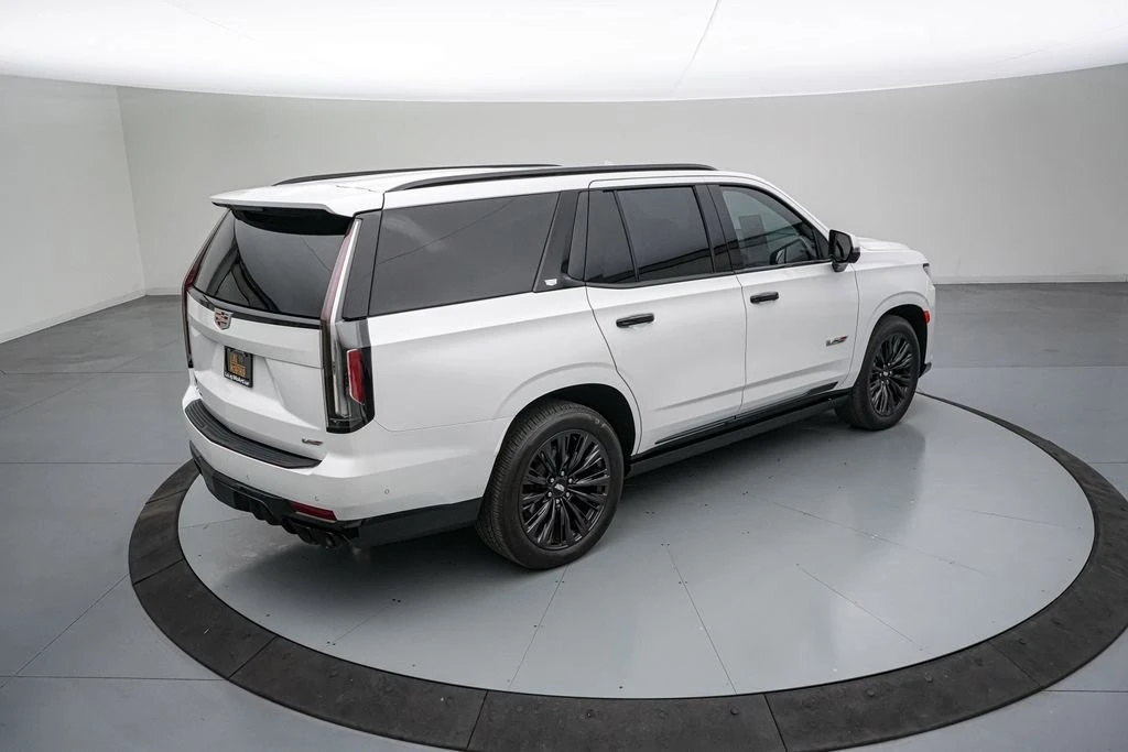 2024 Cadillac Escalade-V 5th Gen - Image 5 of 21