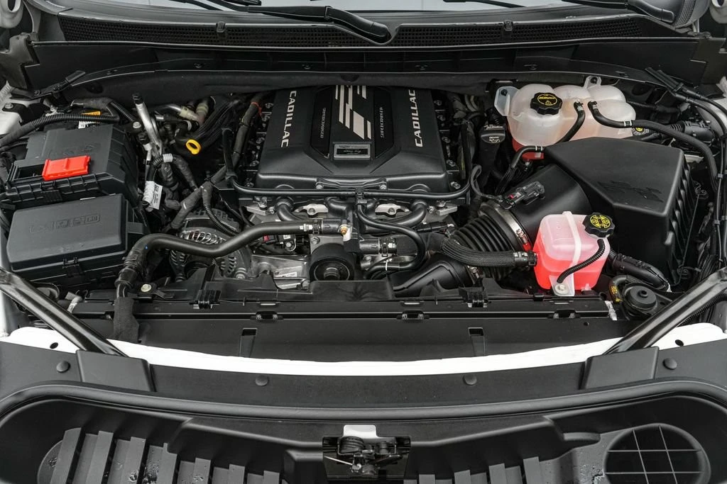 2024 Cadillac Escalade-V 5th Gen - Image 15 of 21