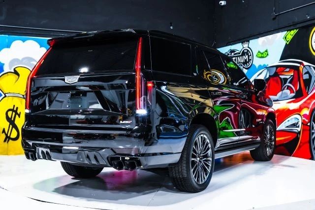 2024 Cadillac Escalade-V 5th Gen - Image 11 of 21