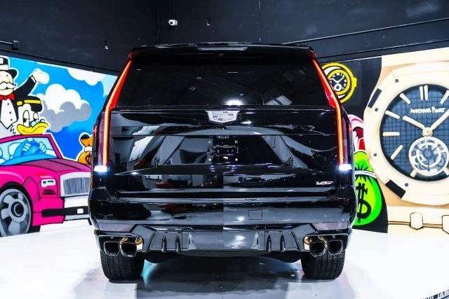2024 Cadillac Escalade-V 5th Gen - Image 10 of 21