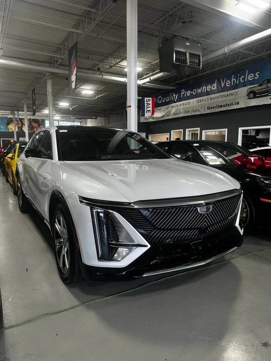 2024 Cadillac Lyriq - Image 5 of 5