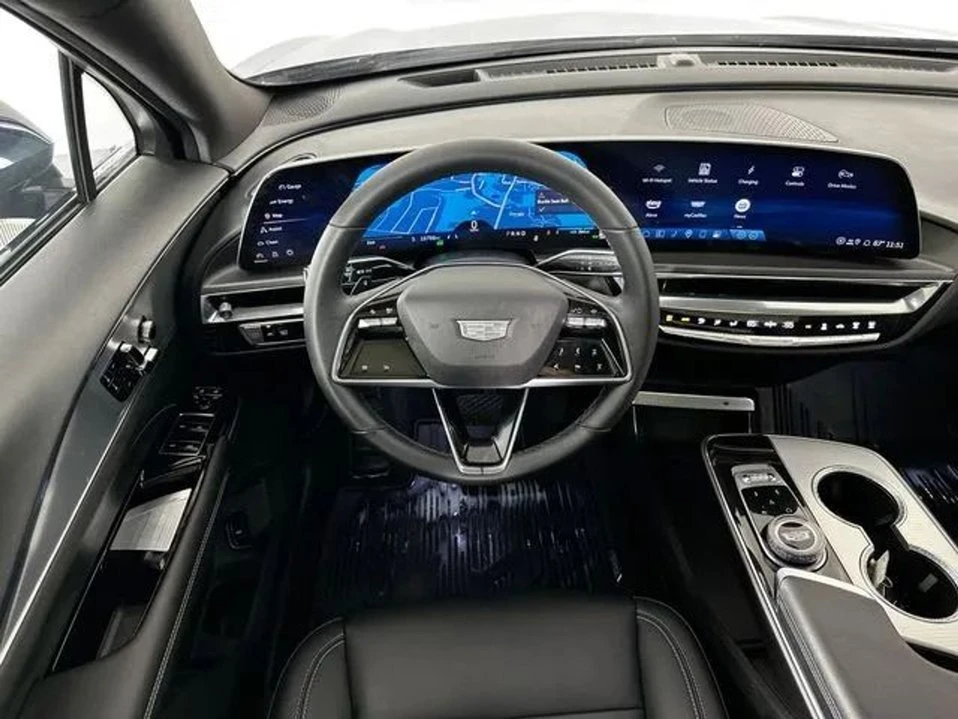 2024 Cadillac Lyriq - Image 8 of 20