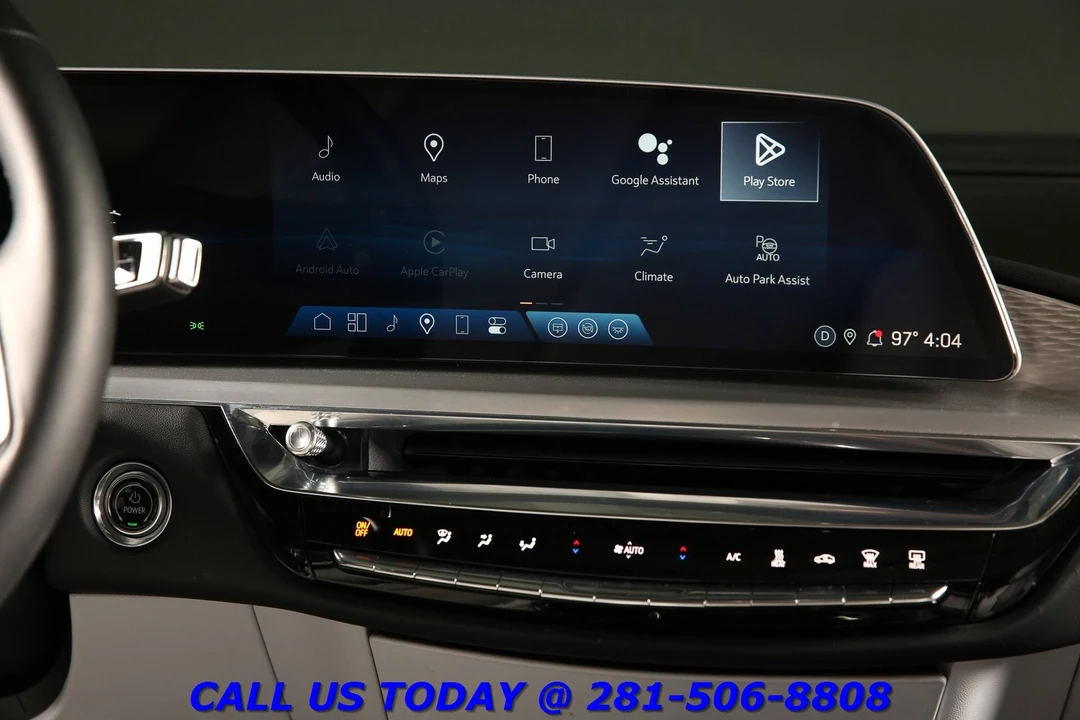 2024 Cadillac Lyriq - Image 19 of 24