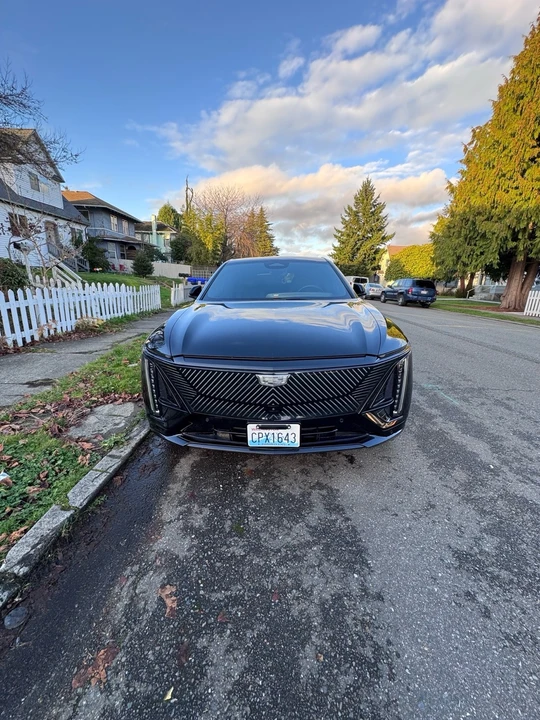 2024 Cadillac Lyriq - Image 7 of 20