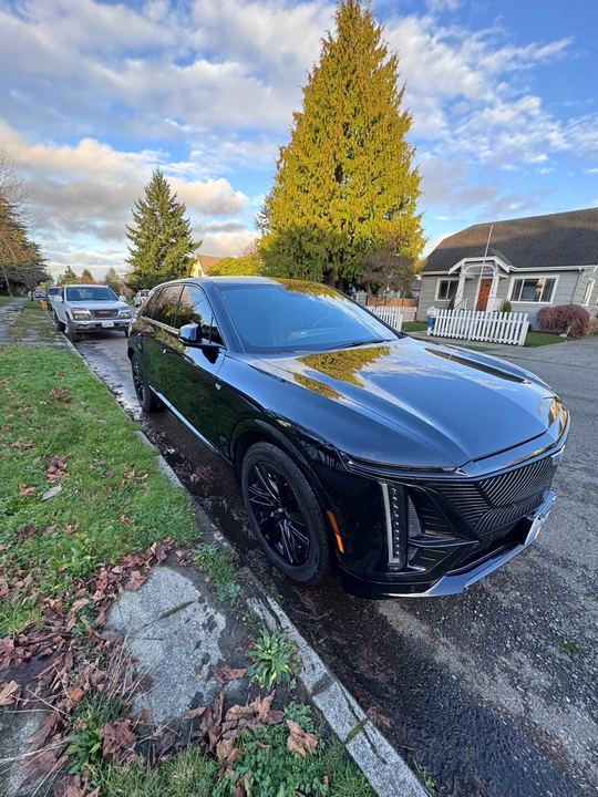 2024 Cadillac Lyriq - Image 8 of 20