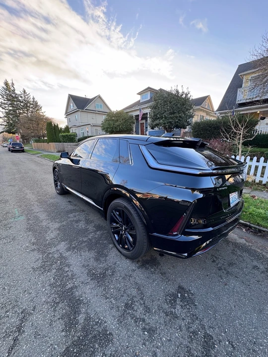 2024 Cadillac Lyriq - Image 3 of 20