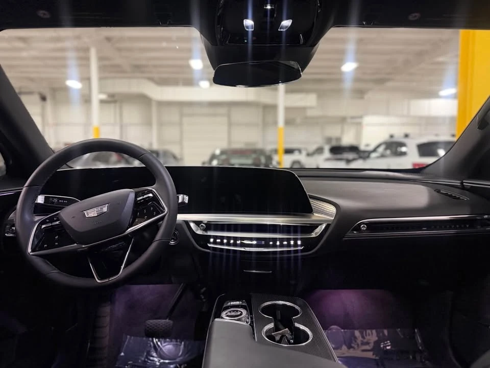 2024 Cadillac Lyriq - Image 5 of 7