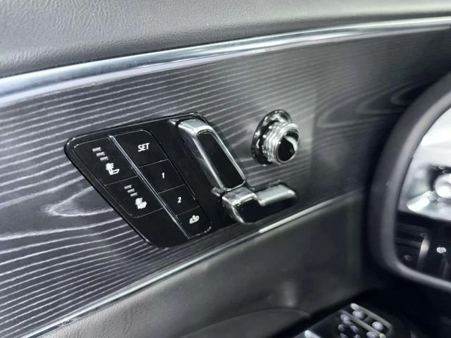 2024 Cadillac Lyriq - Image 21 of 21