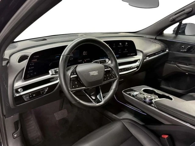 2024 Cadillac Lyriq - Image 9 of 12