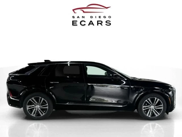 2024 Cadillac Lyriq - Image 4 of 12