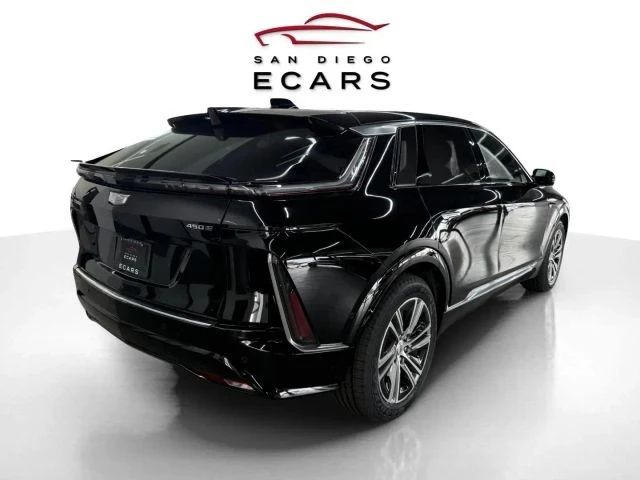 2024 Cadillac Lyriq - Image 5 of 12