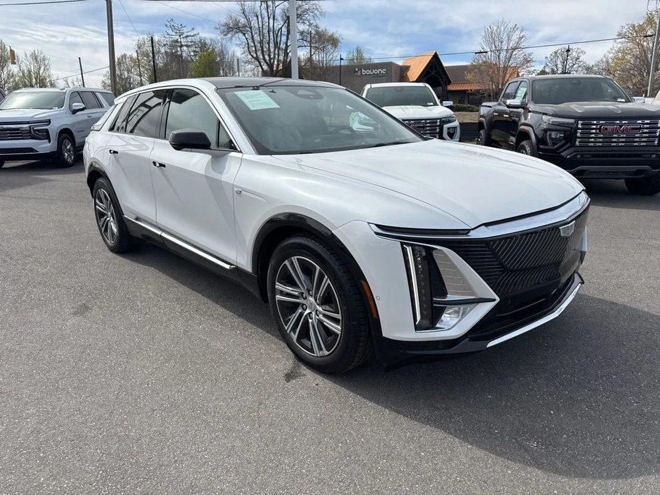 2024 Cadillac Lyriq - Image 7 of 21