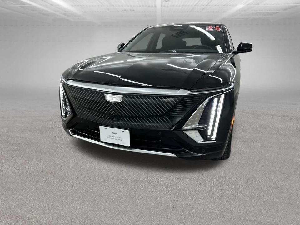 2024 Cadillac Lyriq - Image 4 of 31