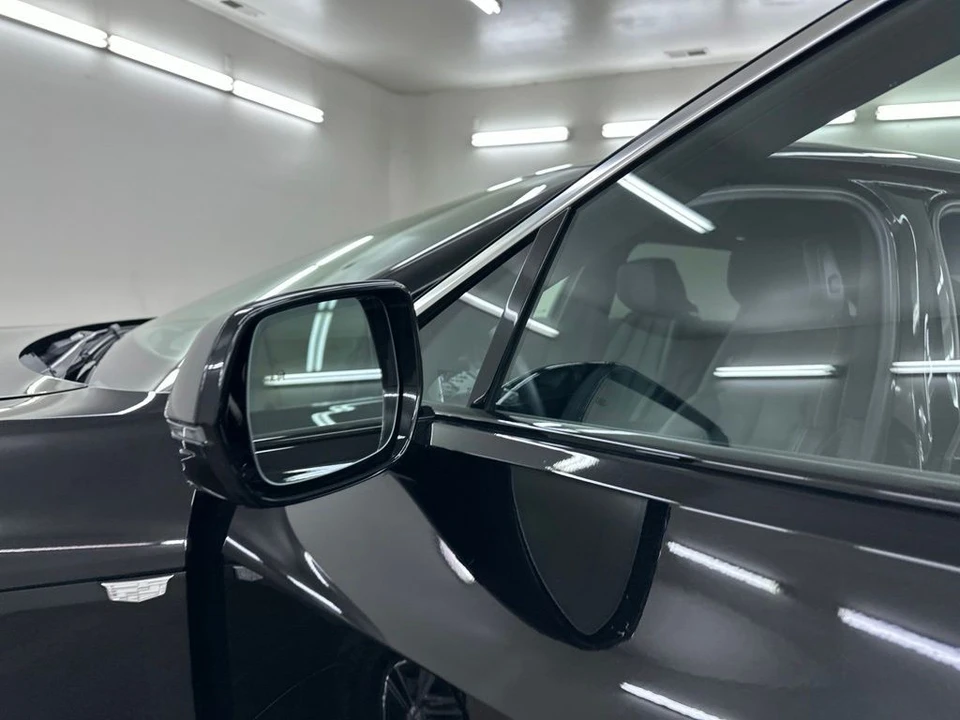 2024 Cadillac Lyriq - Image 15 of 31