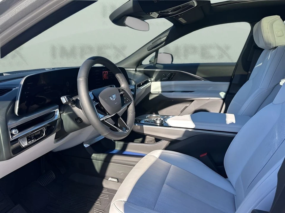 2024 Cadillac Lyriq - Image 9 of 12