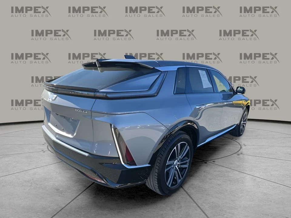 2024 Cadillac Lyriq - Image 5 of 12