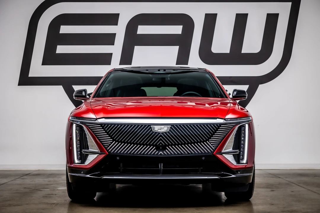 2024 Cadillac Lyriq - Image 3 of 12