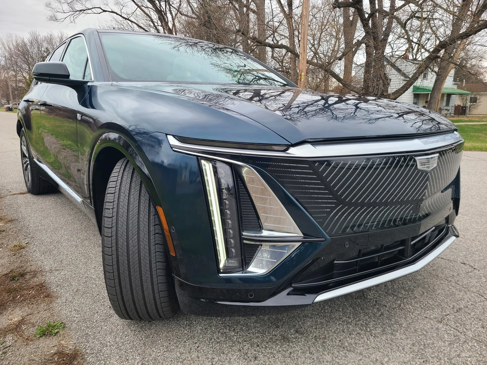 2024 Cadillac Lyriq - Image 7 of 21