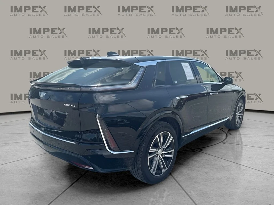 2024 Cadillac Lyriq - Image 3 of 25