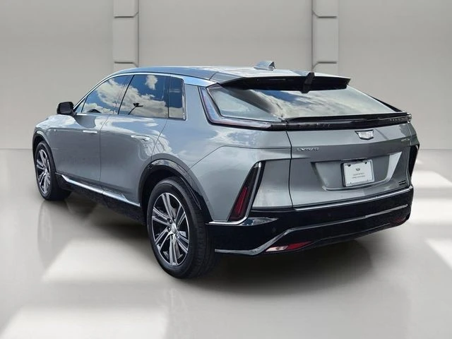2024 Cadillac Lyriq - Image 3 of 31