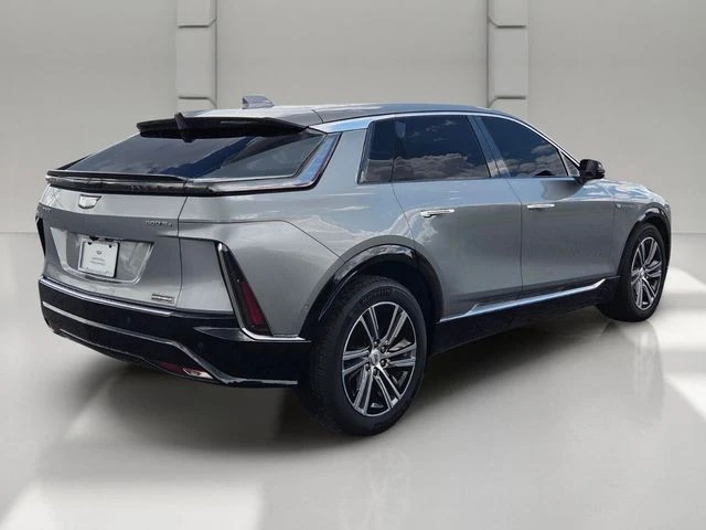 2024 Cadillac Lyriq - Image 5 of 31