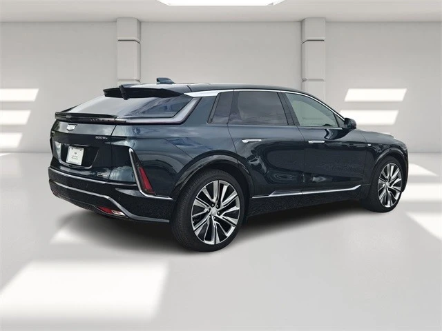 2024 Cadillac Lyriq - Image 5 of 21