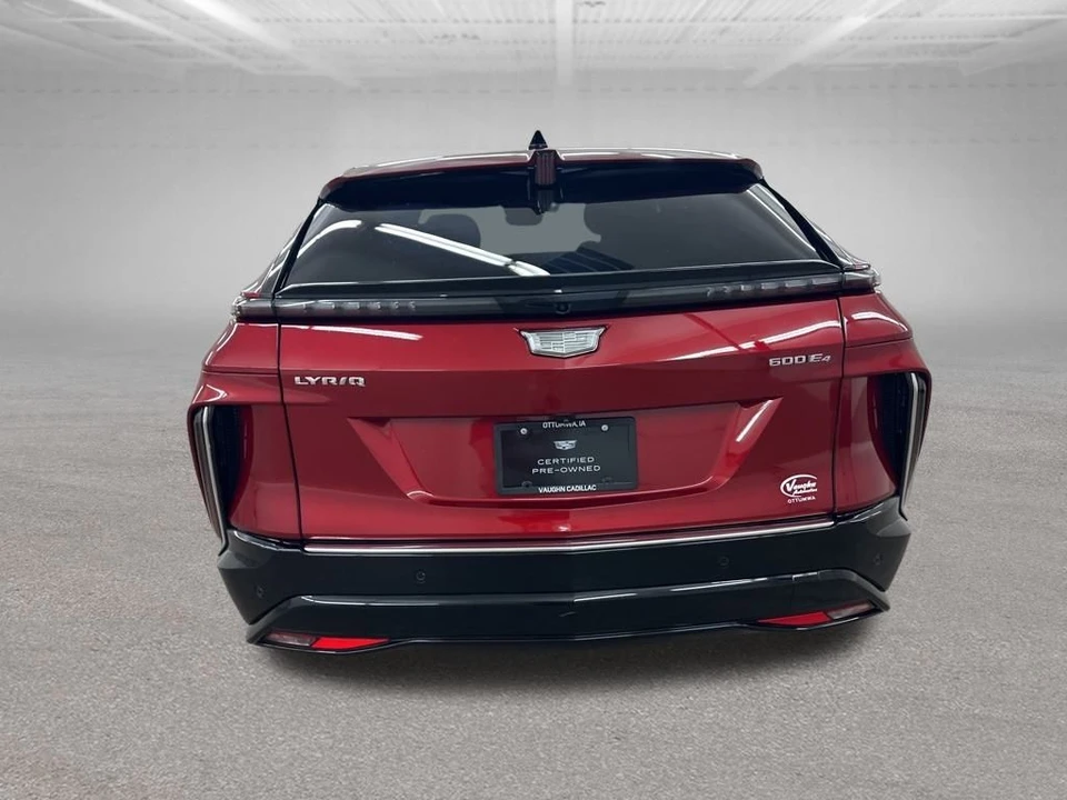 2024 Cadillac Lyriq - Image 9 of 21