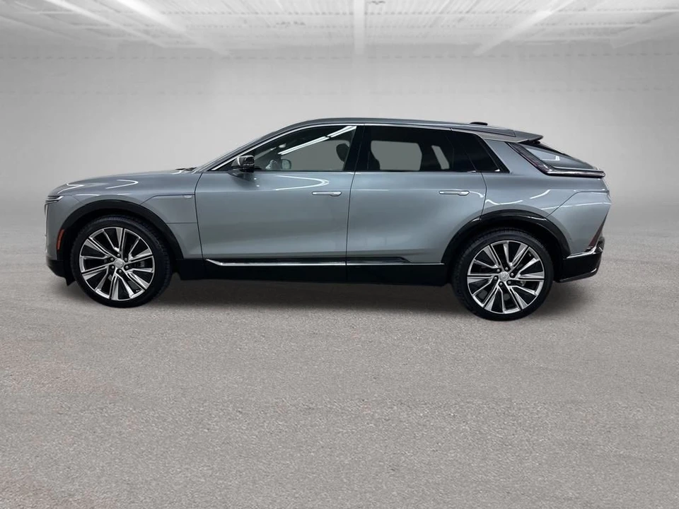2024 Cadillac Lyriq - Image 6 of 12