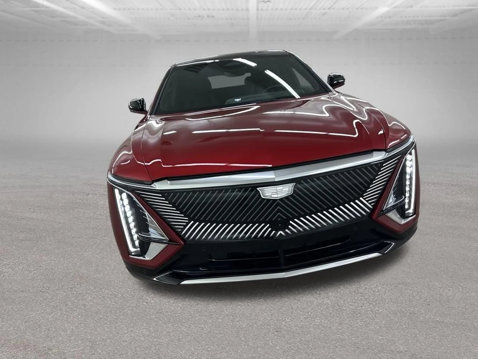 2024 Cadillac Lyriq - Image 3 of 21
