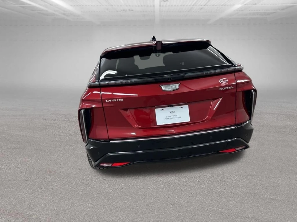 2024 Cadillac Lyriq - Image 9 of 21