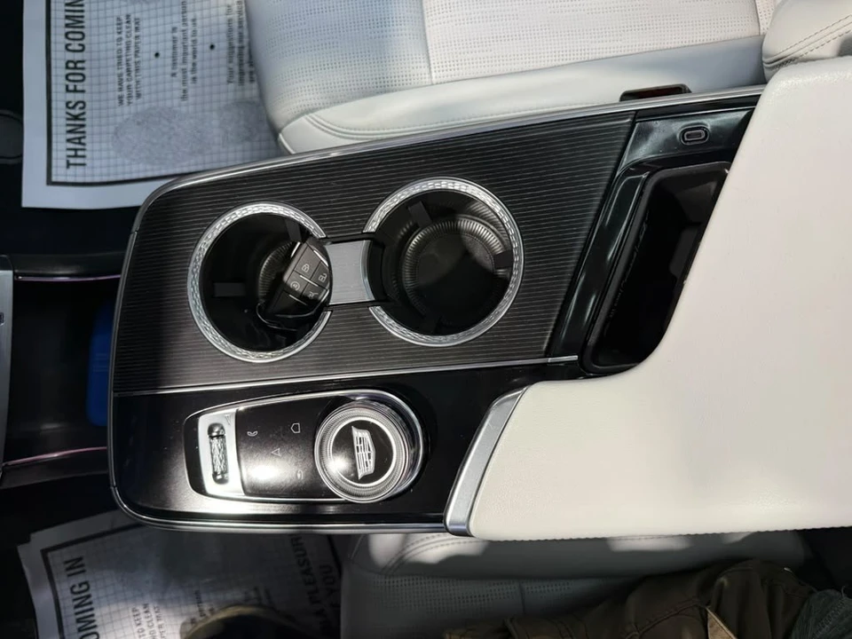 2024 Cadillac Lyriq - Image 23 of 31
