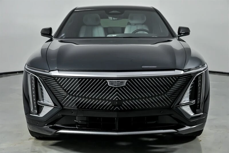 2024 Cadillac Lyriq - Image 5 of 21