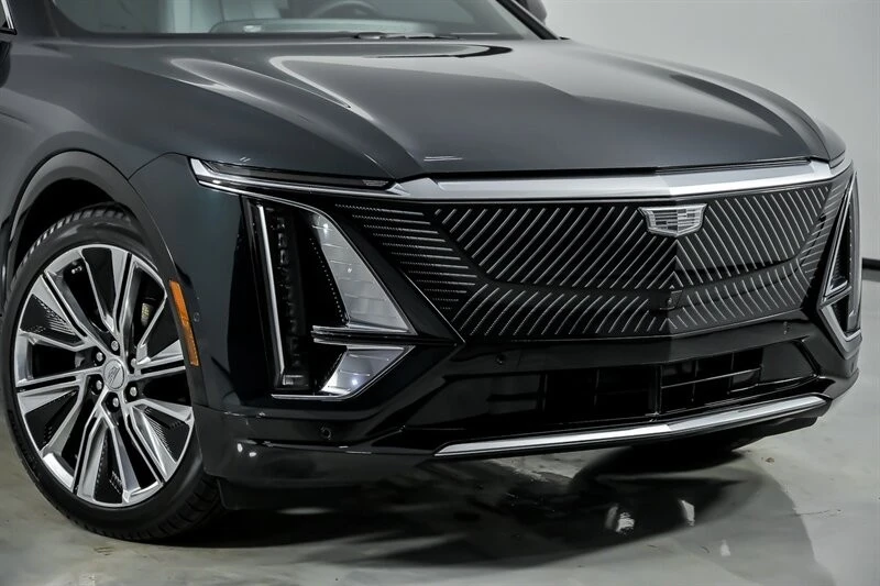 2024 Cadillac Lyriq - Image 3 of 21