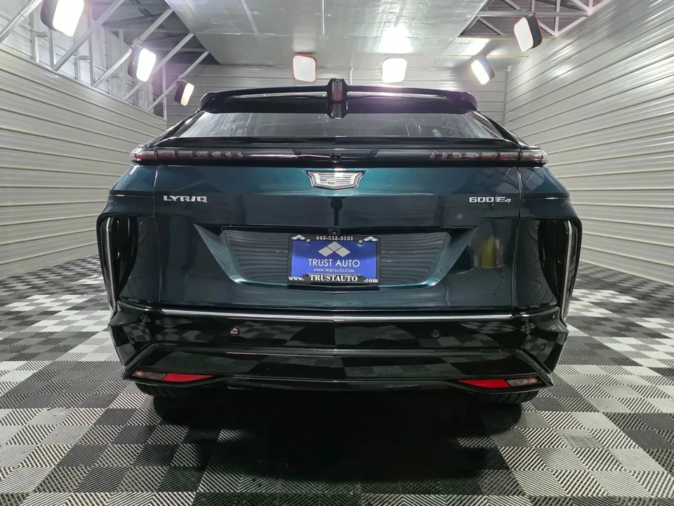 2024 Cadillac Lyriq - Image 6 of 21
