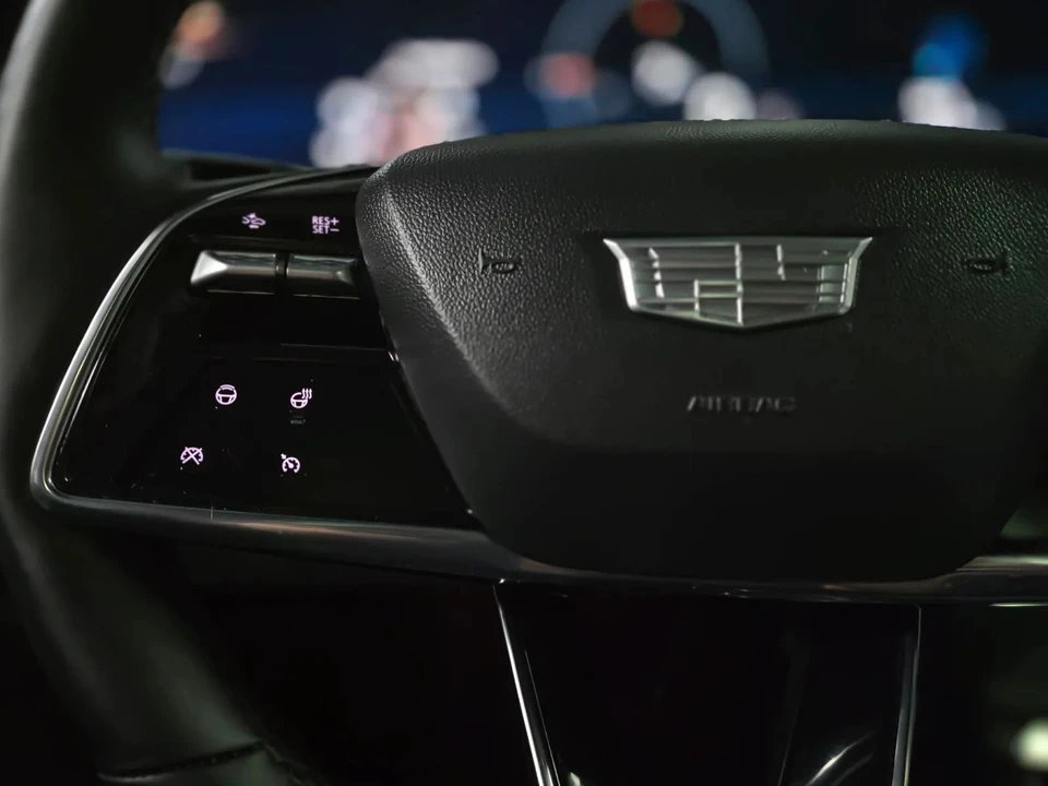 2024 Cadillac Lyriq - Image 21 of 21