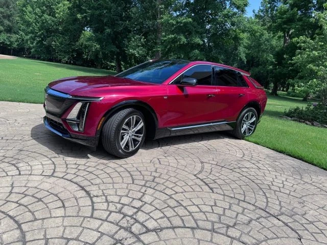2024 Cadillac Lyriq - Image 9 of 19