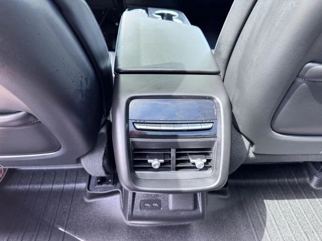 2024 Cadillac Lyriq - Image 19 of 19